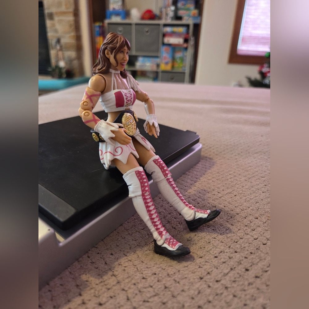 2021 AEW Jazwares Unrivaled Collection Series 3 #20 Riho Preowned wrestling - Picture 12 of 12